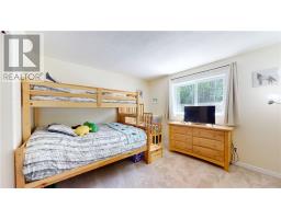 129 Maple, Kagawong, ON P0P1J0 Photo 43