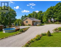 129 Maple, Kagawong, ON P0P1J0 Photo 6