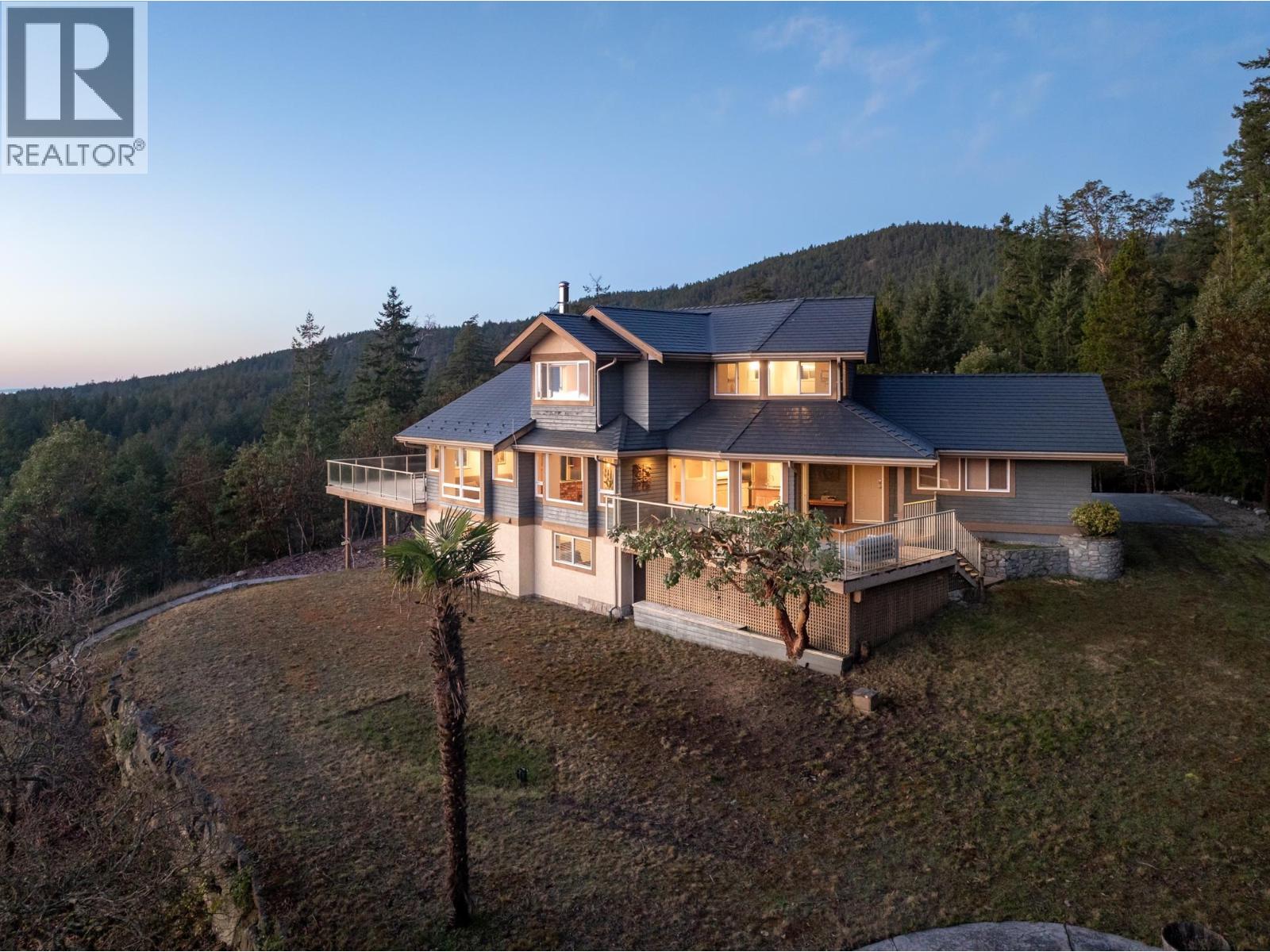 10339 SUNSHINE COAST HIGHWAY, Halfmoon Bay — photo 4