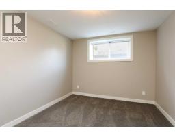 408 11b Street, Nobleford, AB T0L1S0 Photo 29