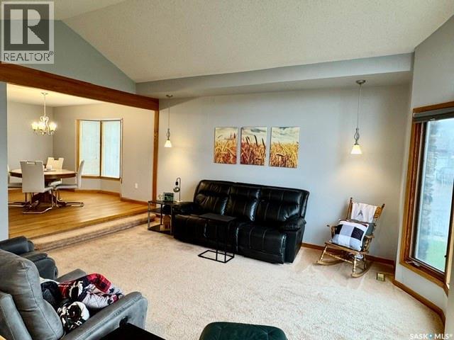 22 Swain CRESCENT, Humboldt Saskatchewan — photo 6