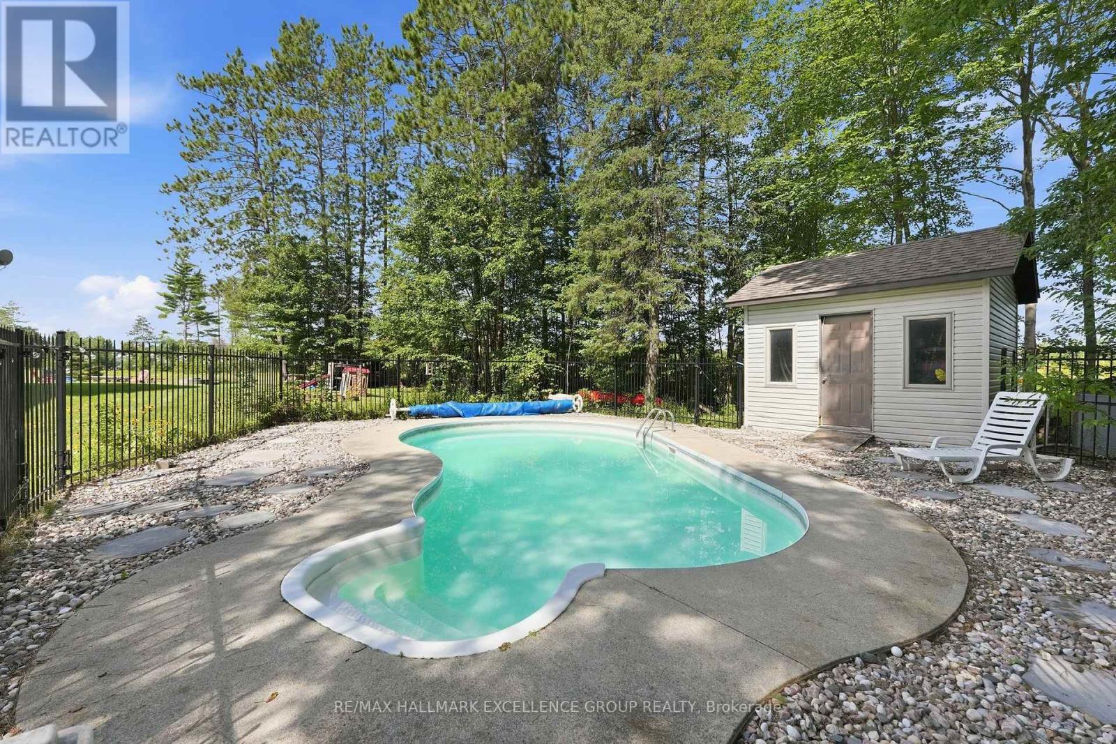 1363 DU GOLF ROAD - Image 39