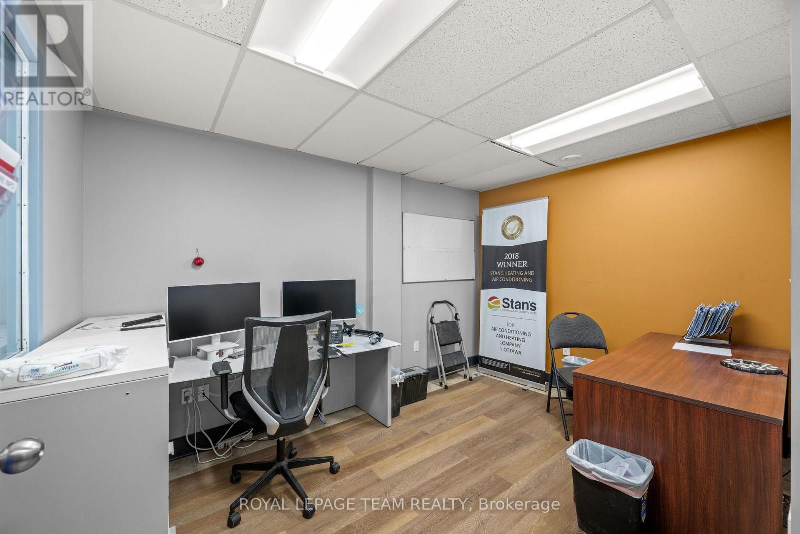 Industrial for Sale in Ottawa – 121 – 15 CAPELLA COURT, Ottawa – MLS# X13751070 - Image 10