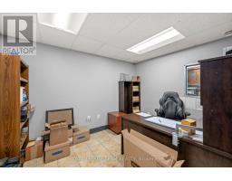 121 - 15 Capella Court, Ottawa, ON K2E7X1 Photo 11