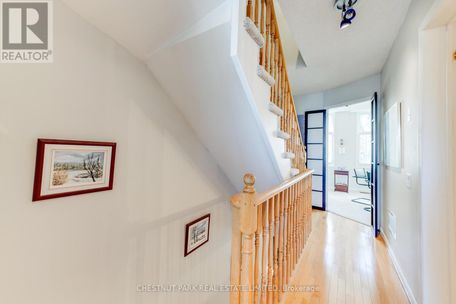 #TH8 140 BATHURST STREET - 21