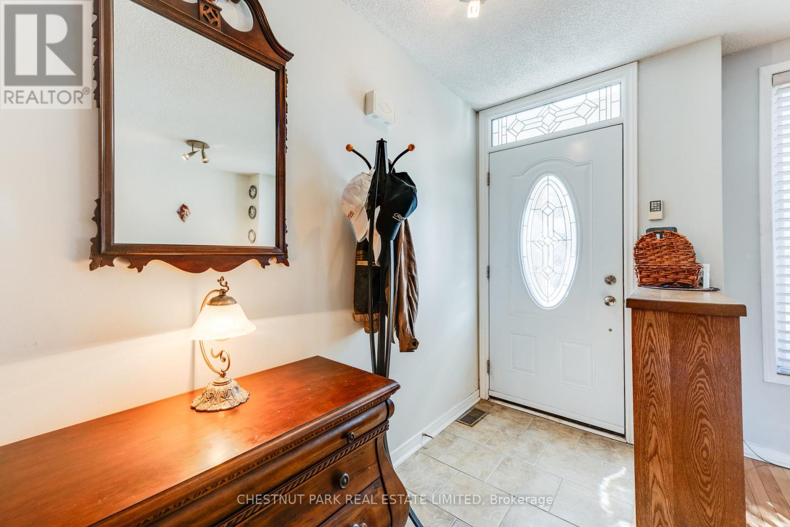 #TH8 140 BATHURST STREET - 3