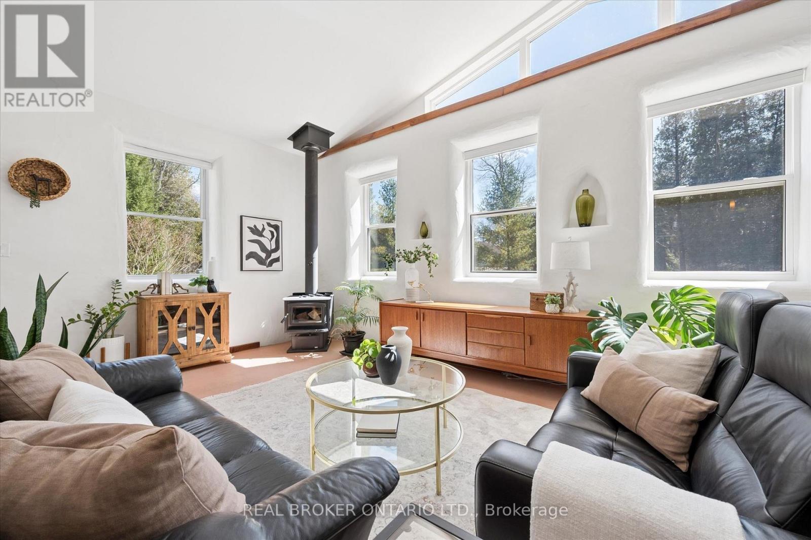 5578 11TH LINE, Minto — photo 4