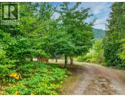 4061 Torry Road, Eagle Bay, BC V0E1T0 Photo 42