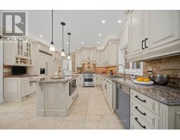 113 Offord Crescent, Aurora, ON L4G0K5 Photo 18