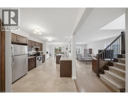 Kitchen - 300 Hutton Street E, Listowel, ON N4W0C1 Photo 9