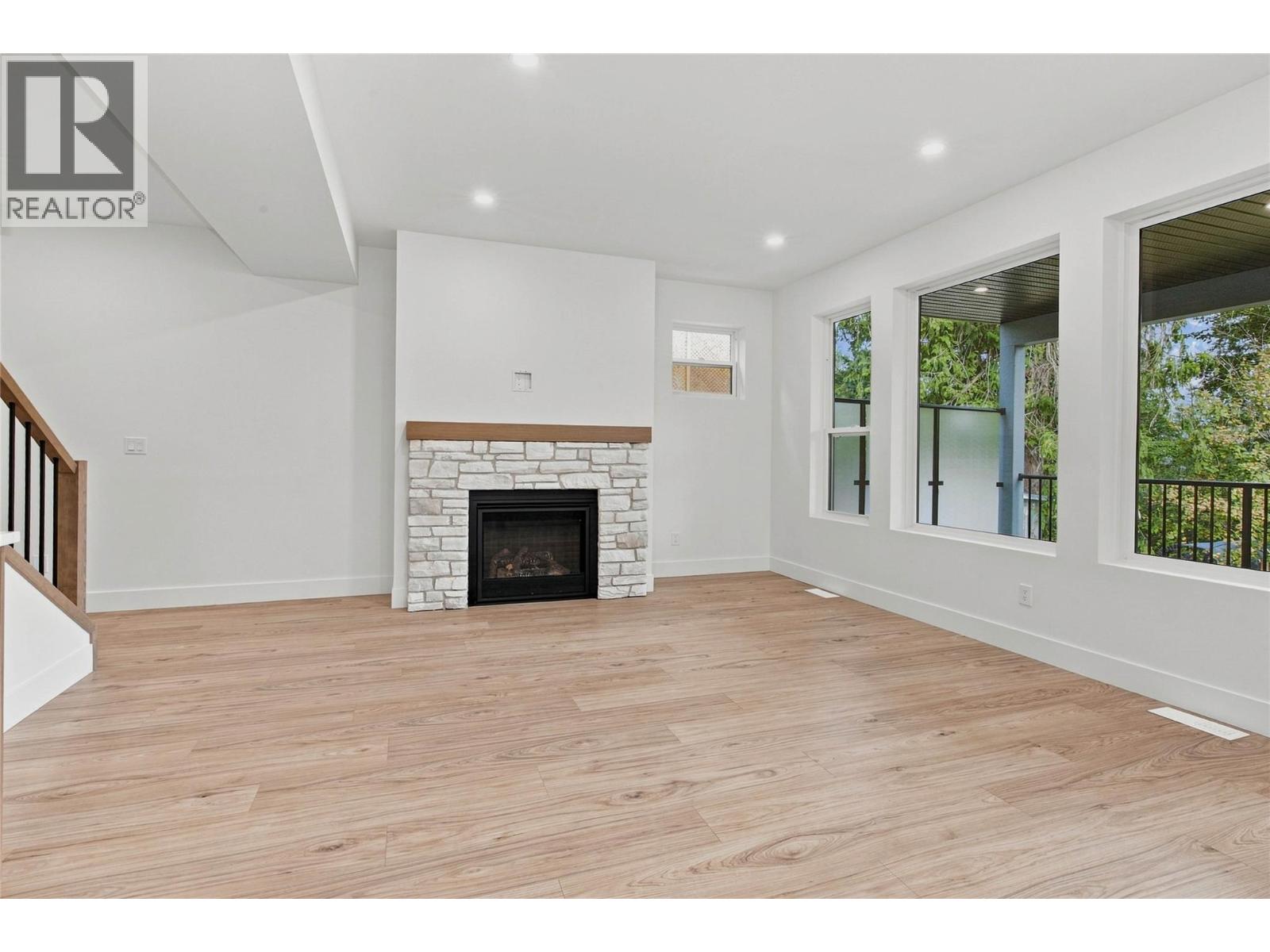 #102 3630 Sage Avenue - 10
