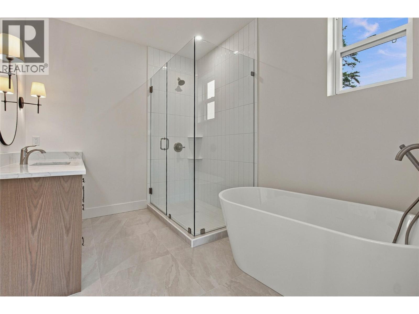 #101 3630 Sage Avenue - Image 16