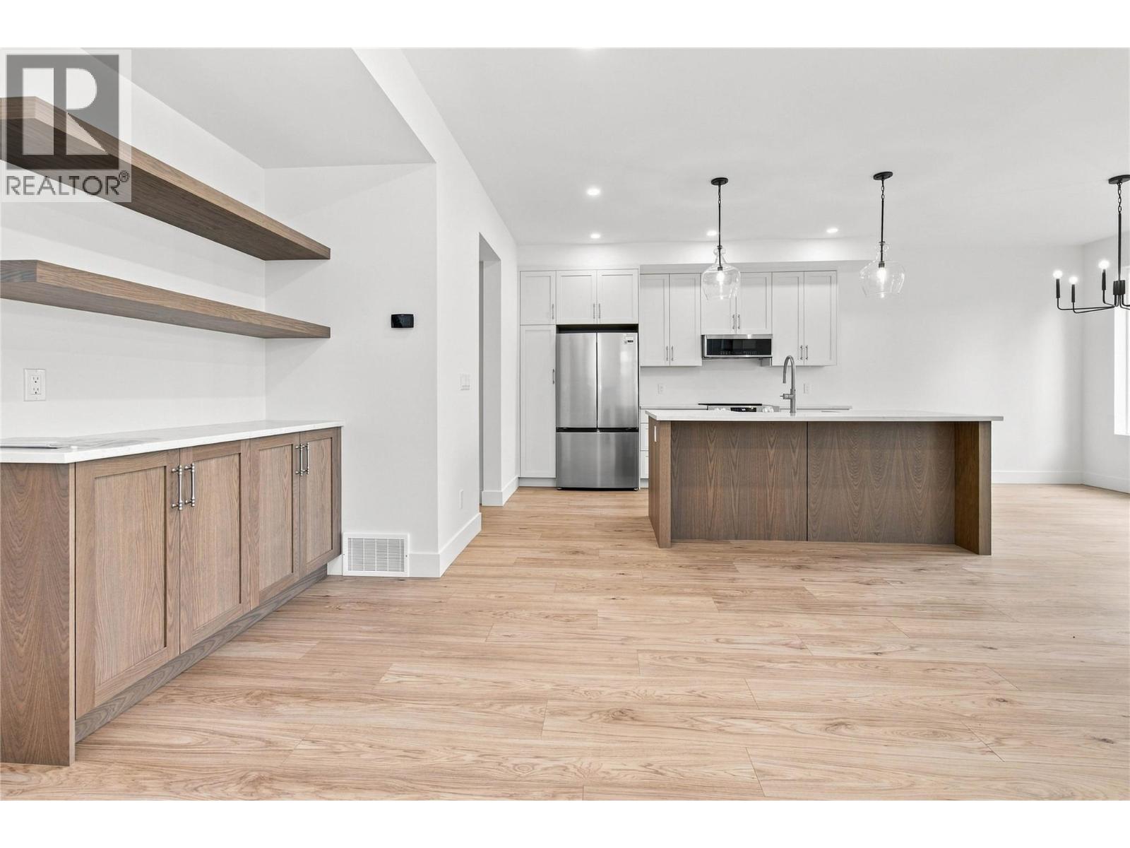#101 3630 Sage Avenue - Image 12