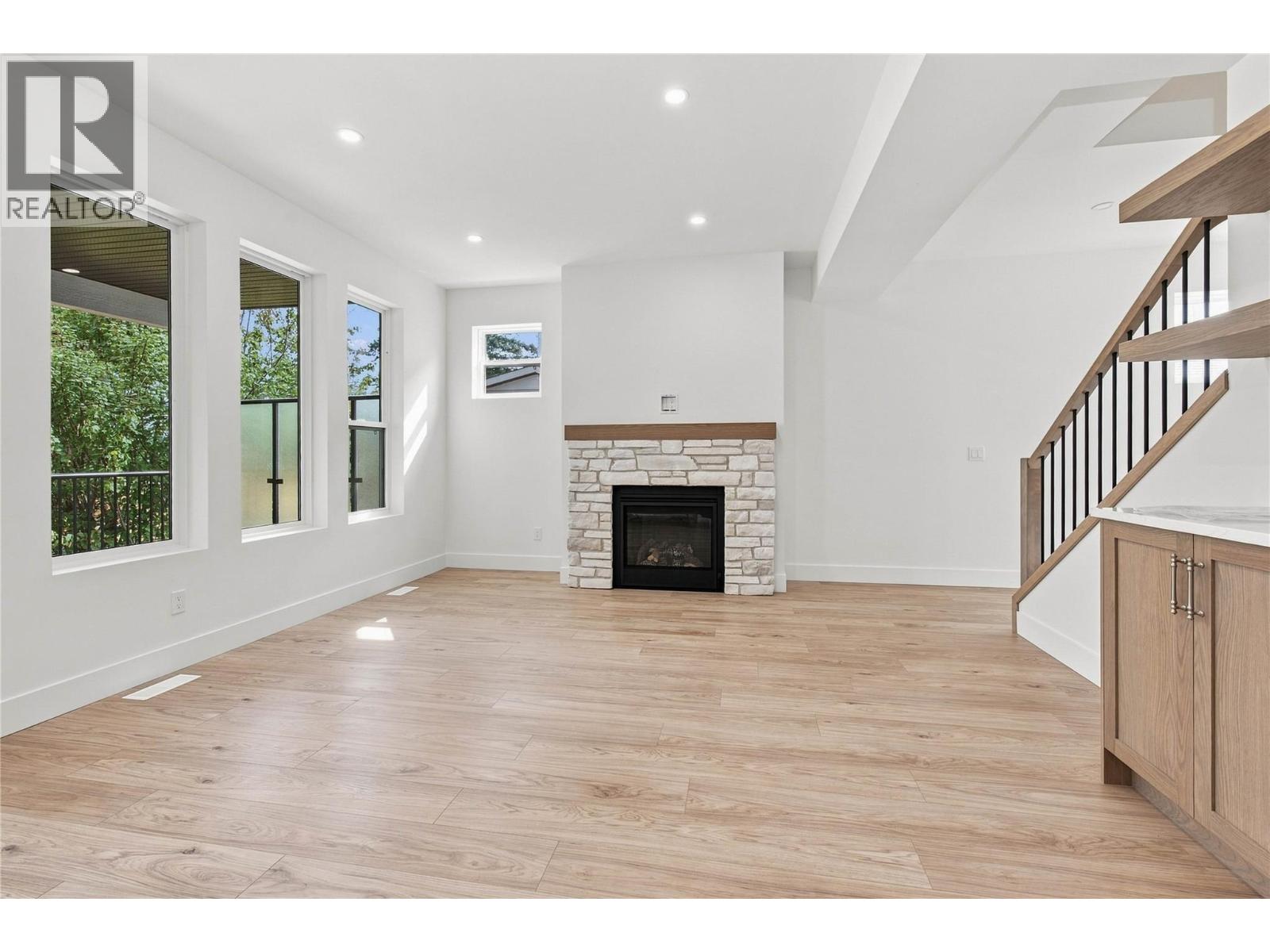#101 3630 Sage Avenue - Image 9