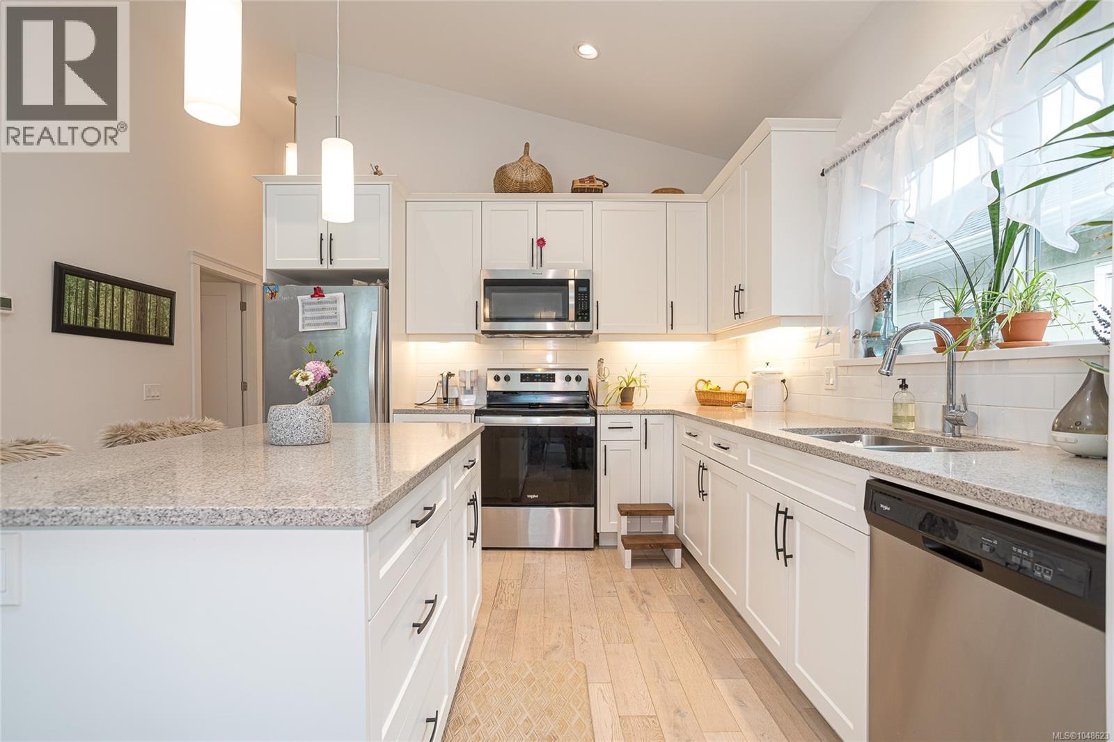 322 Edgewood Cres, Duncan