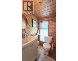 4619 Caverly Road, Lac La Hache, BC V0K1T0 Photo 28