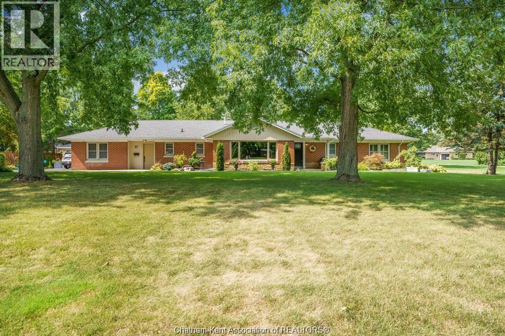 Property for sale at 37 Gregory DRIVE East