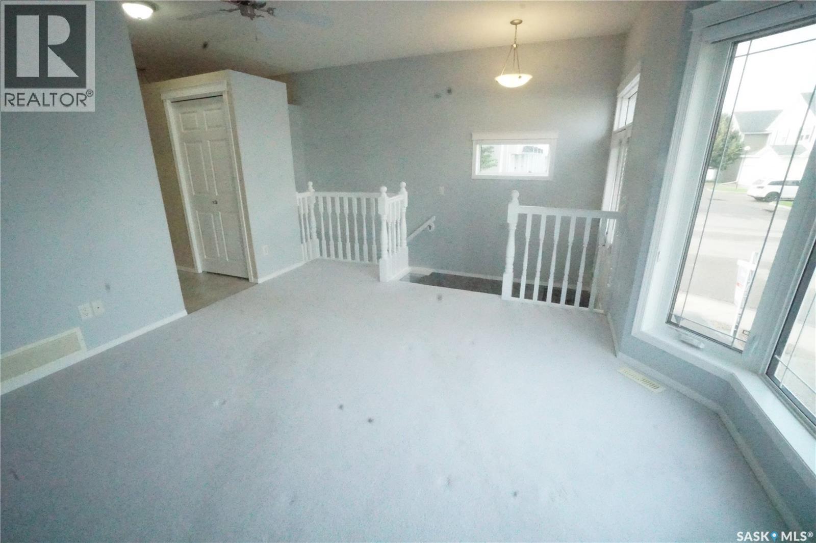 4606 Juniper DRIVE, Regina Saskatchewan — photo 4