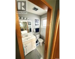 1409 2nd Street, Estevan, SK S4A0M5 Photo 20