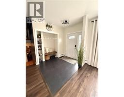 Family room - 1409 2nd Street, Estevan, SK S4A0M5 Photo 8