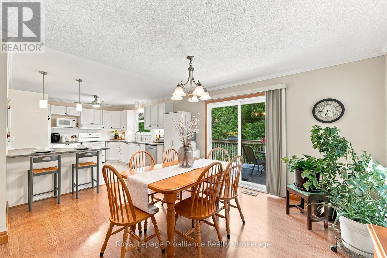 1528 PINEWOOD SCHOOL ROAD - 14