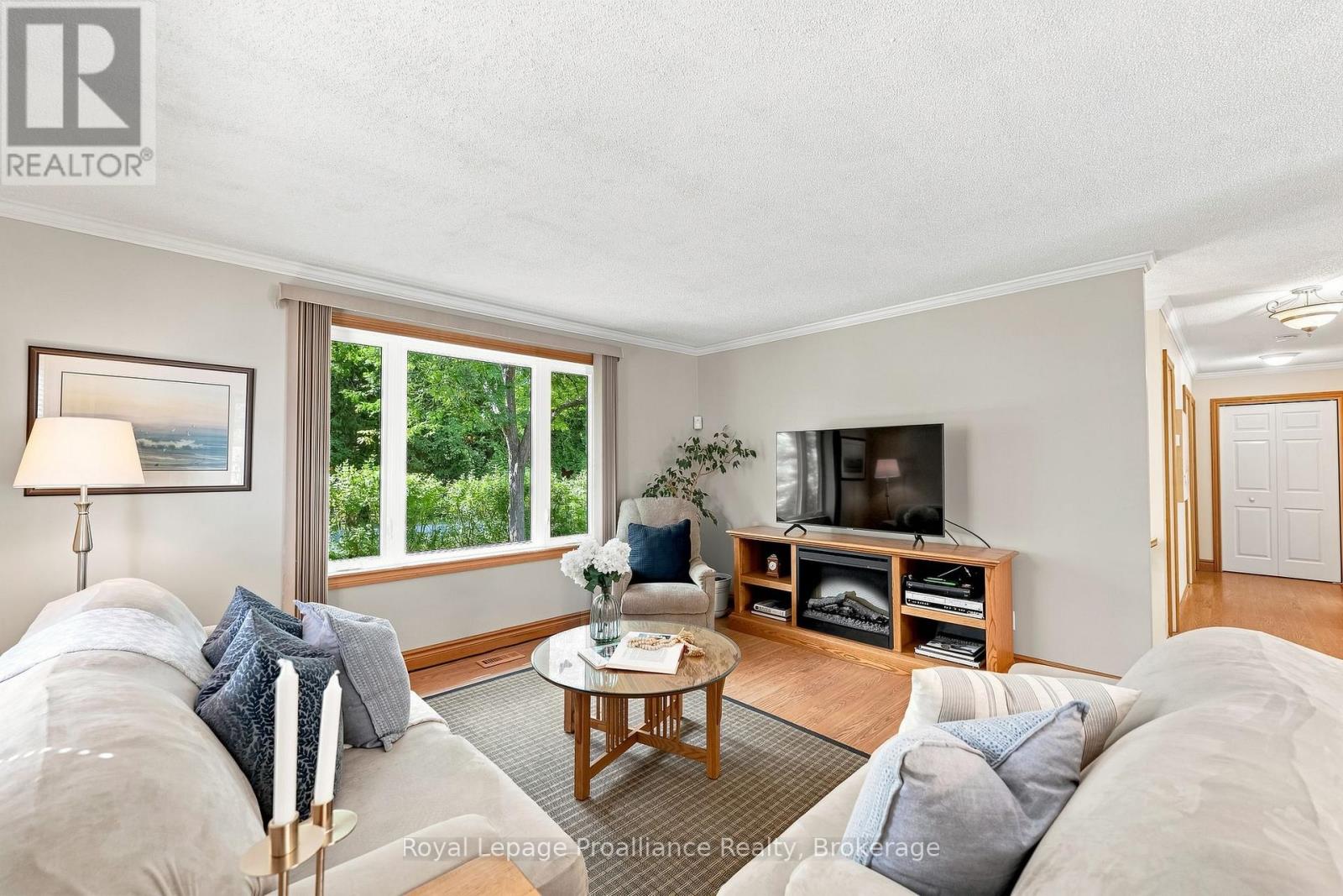 1528 PINEWOOD SCHOOL ROAD - 9