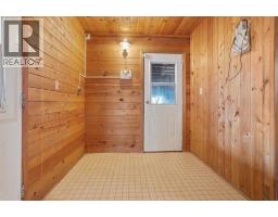 Primary Bedroom - 43040 Hwy 855, Rural Flagstaff County, AB T0B2M1 Photo 7