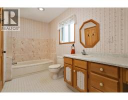 43040 Hwy 855, Rural Flagstaff County, AB T0B2M1 Photo 28
