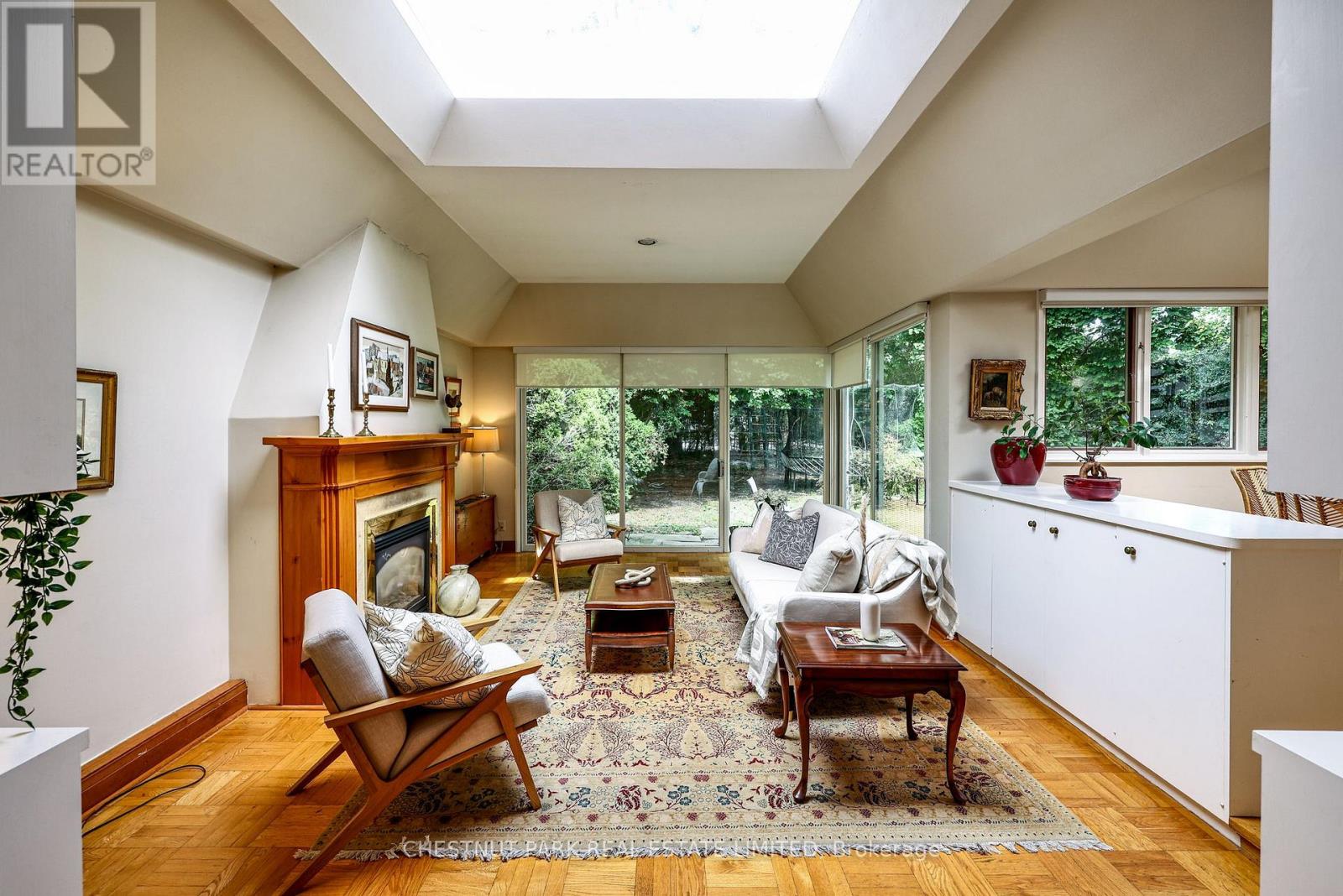 98 ST. LEONARDS AVENUE - 15