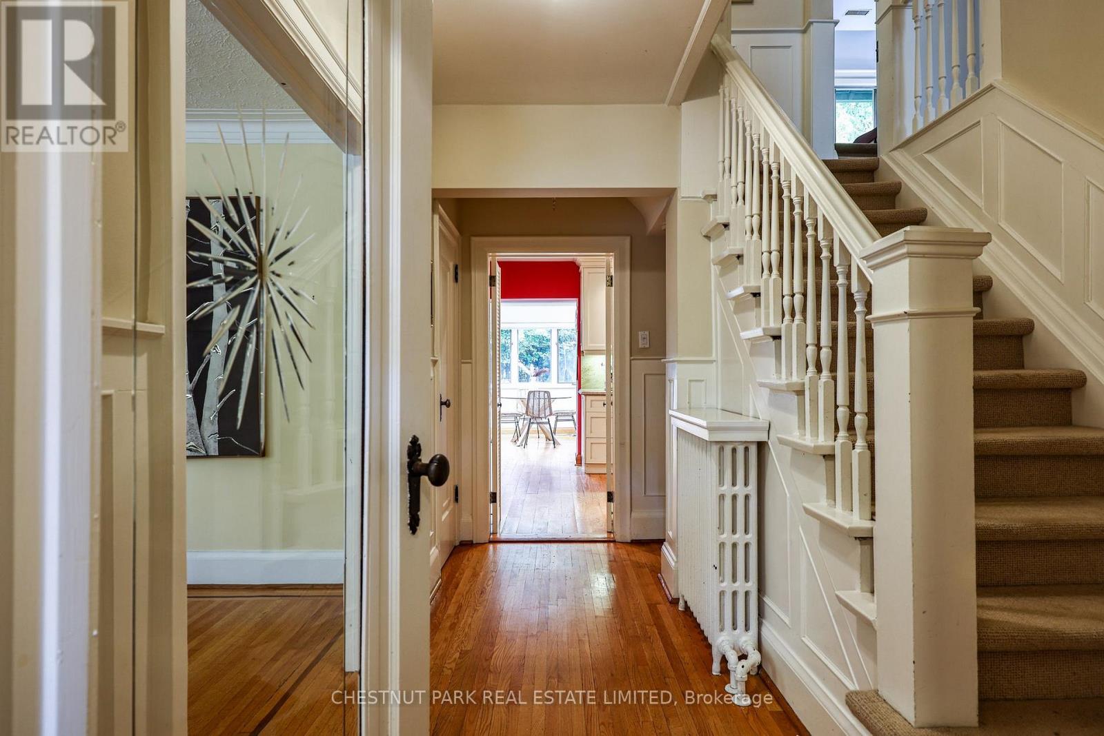 98 ST. LEONARDS AVENUE - 3