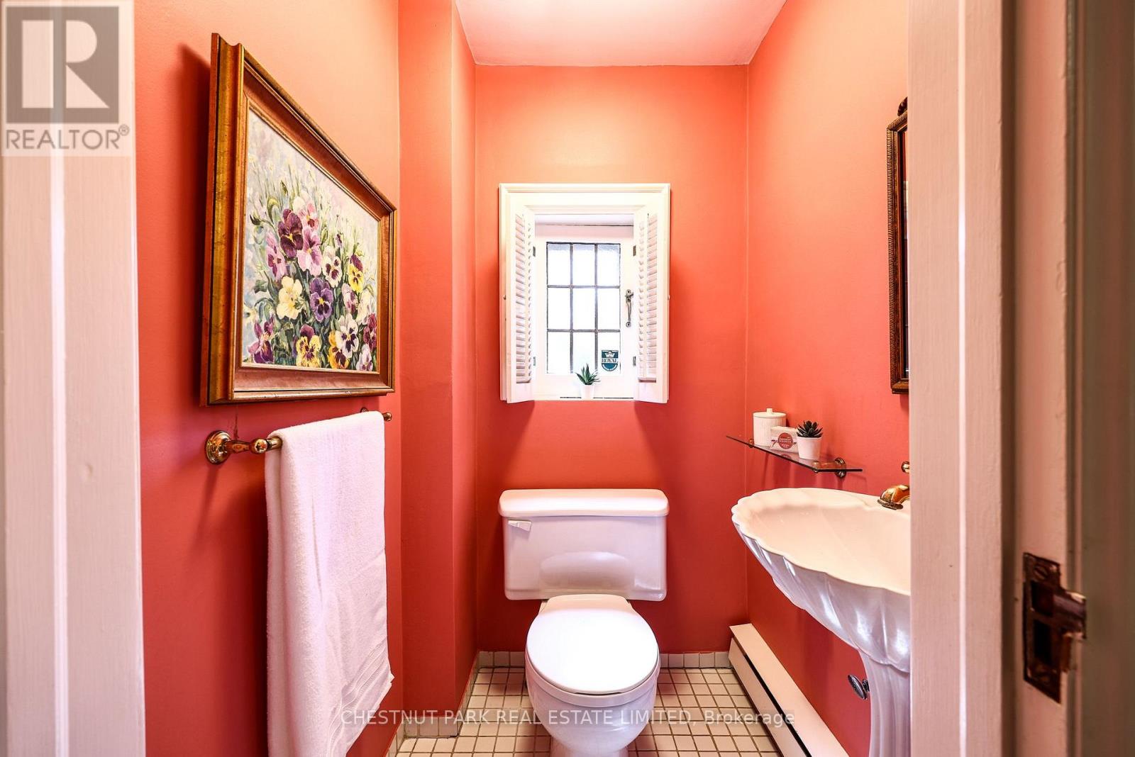 98 ST. LEONARDS AVENUE - 6