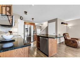 Bedroom - 152 Covewood Green Ne, Calgary, AB T3K5G6 Photo 6
