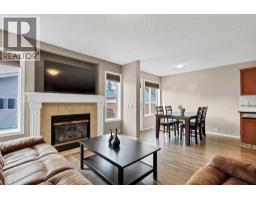 4pc Bathroom - 152 Covewood Green Ne, Calgary, AB T3K5G6 Photo 9