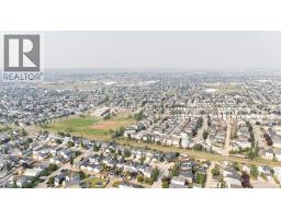 152 Covewood Green Ne, Calgary, AB T3K5G6 Photo 36