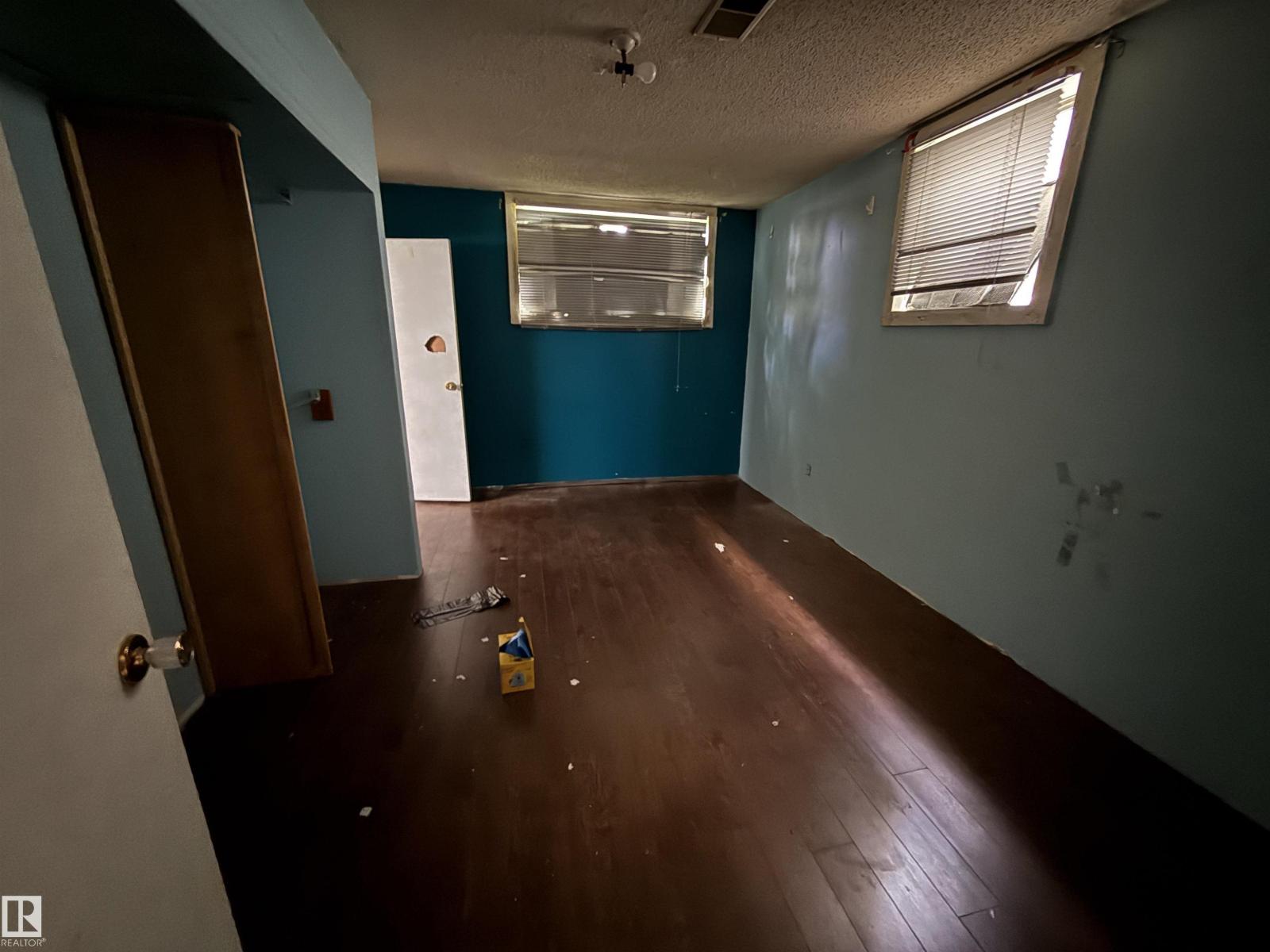 11825 67 ST NW - 14