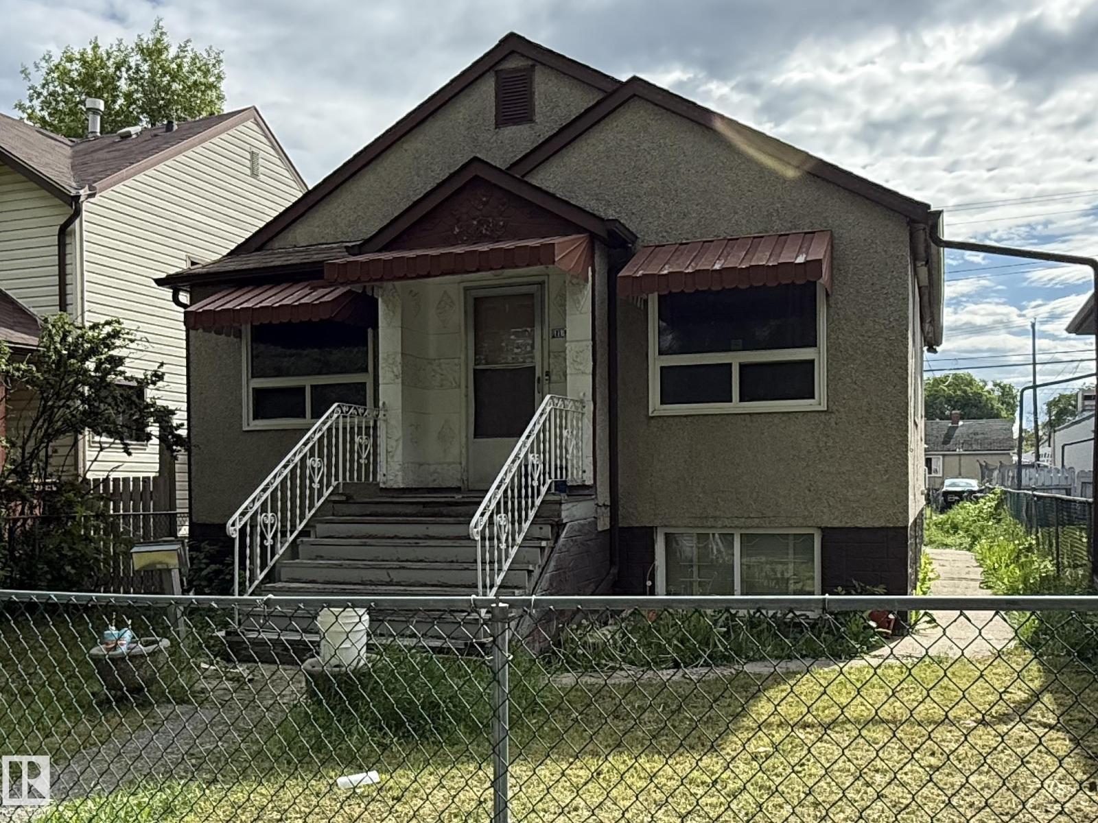 11825 67 ST NW - 21