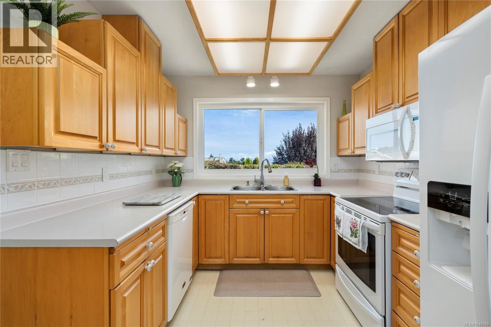 6218 Groveland Dr - 18