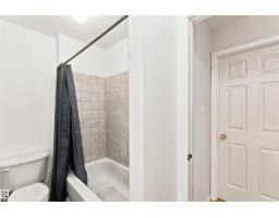 #201 10504 77 Av Nw, Edmonton, AB T6E1N1 Photo 15