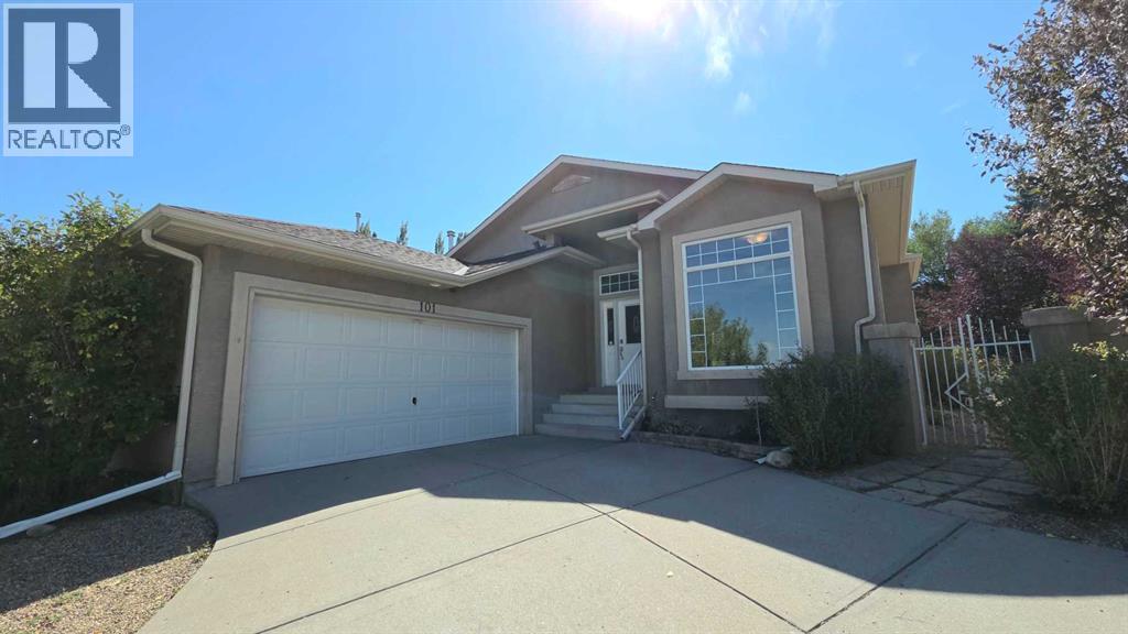 101 Edgebrook Grove NW, Edgemont, Calgary photo 1