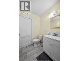 609 St. Joseph, Windsor, ON N9C3H3 Photo 19