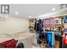 609 St. Joseph, Windsor, ON N9C3H3 Photo 26