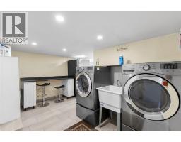 609 St. Joseph, Windsor, ON N9C3H3 Photo 36