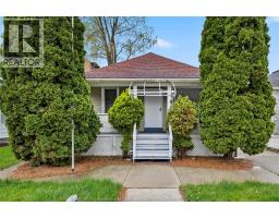 609 St. Joseph, Windsor, ON N9C3H3 Photo 47