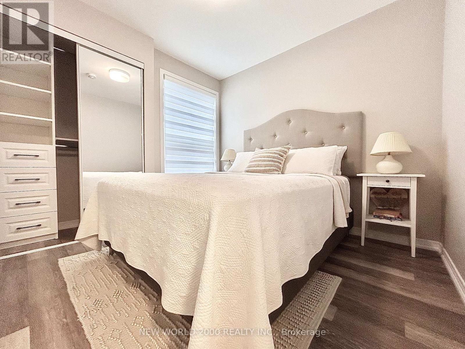 #123 32 FIELDWAY ROAD - 22