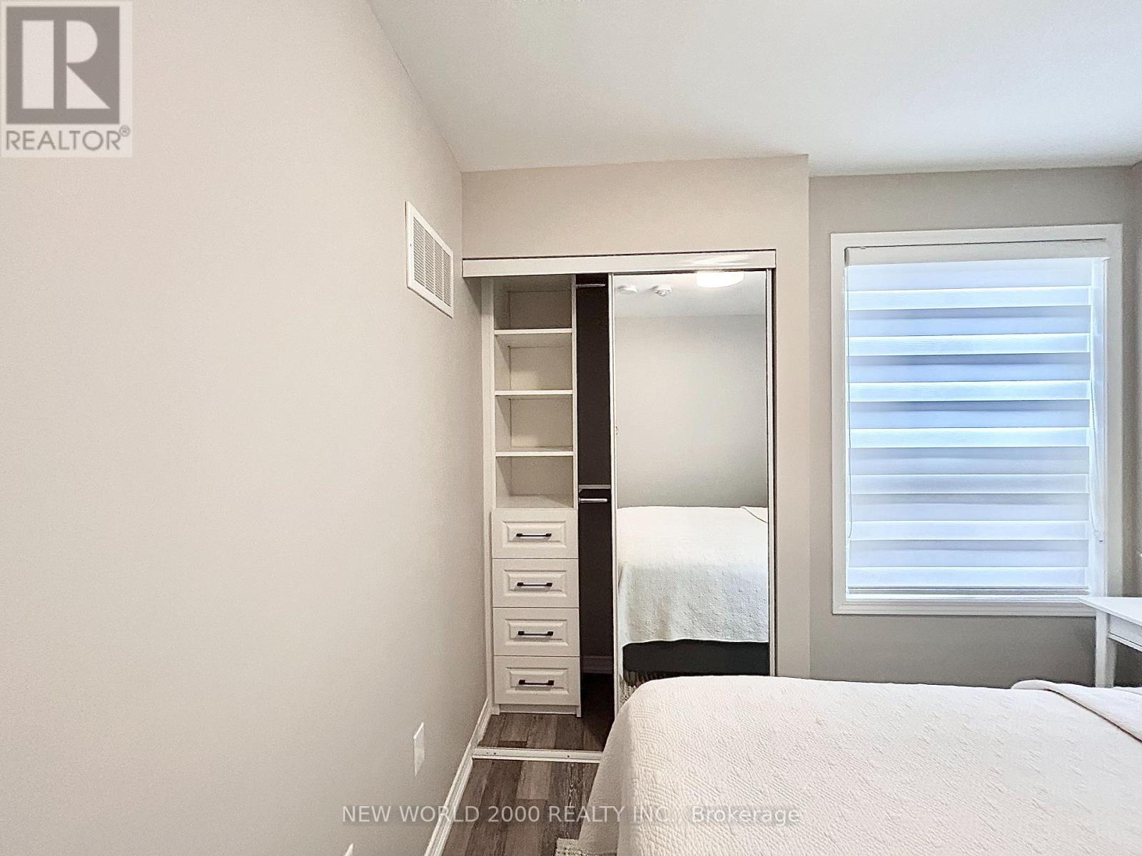 #123 32 FIELDWAY ROAD - 23