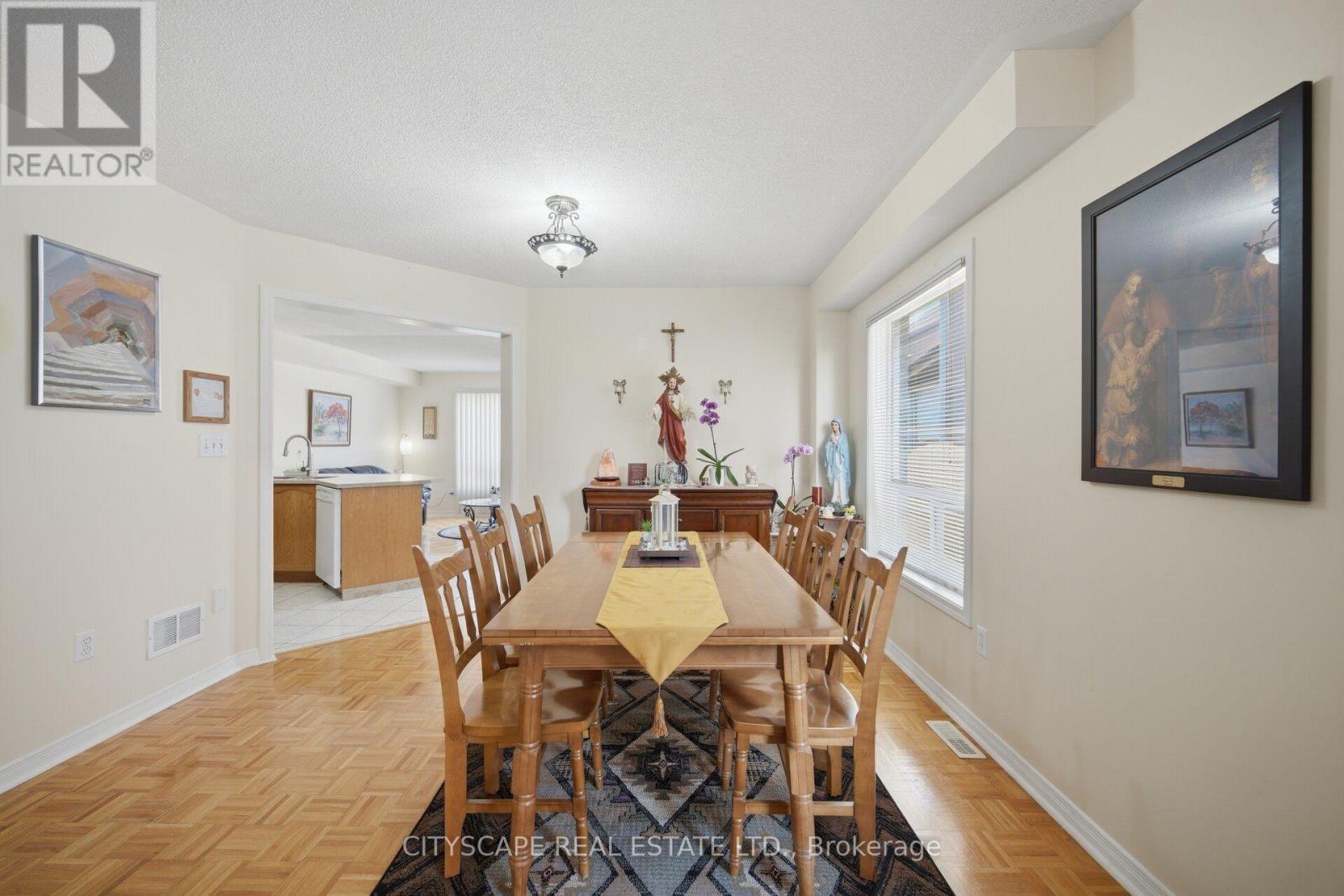 221 RICHVALE DRIVE S - 11