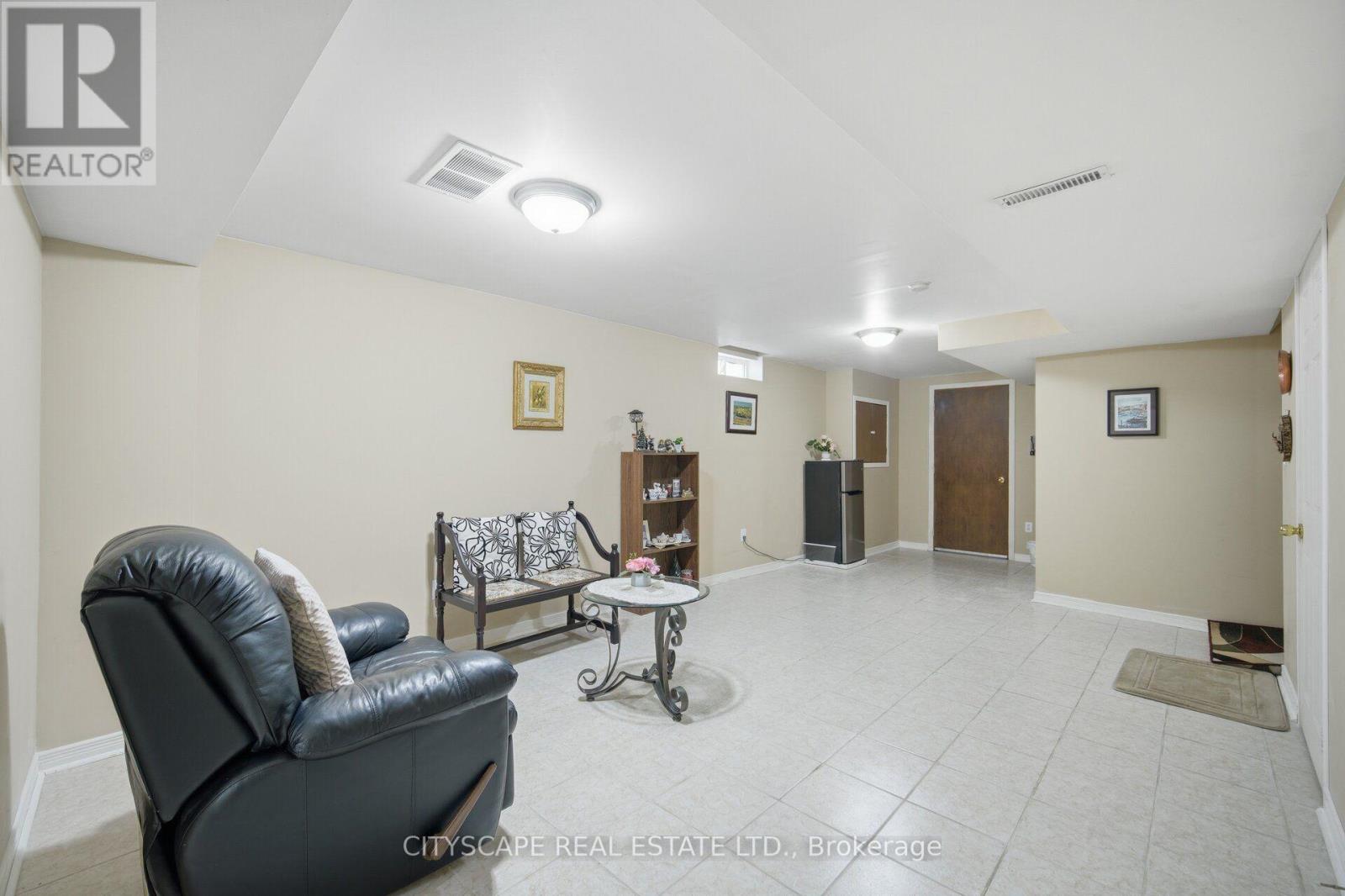 221 RICHVALE DRIVE S - Image 39