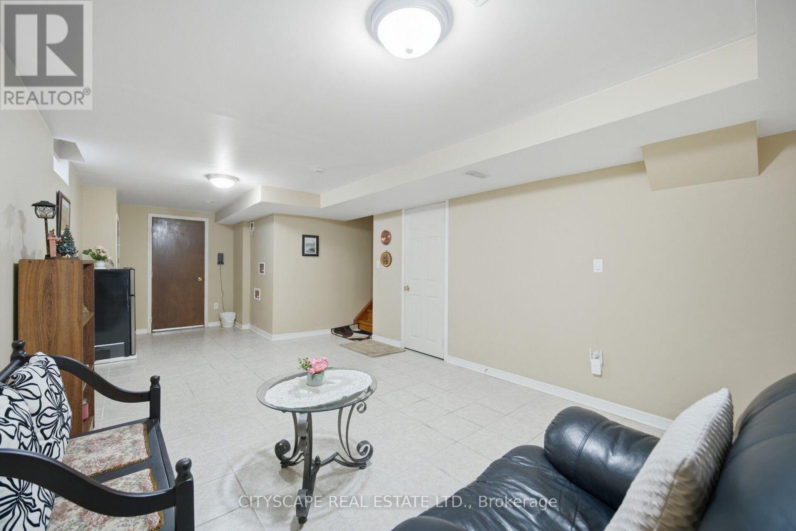 221 RICHVALE DRIVE S - Image 40