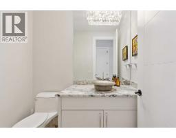 3pc Bathroom - 23 Elveden Park Sw, Calgary, AB T3H2A9 Photo 14