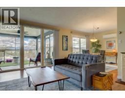 Primary Bedroom - 674 Pheasant Road, Vernon, BC V1B3B1 Photo 14